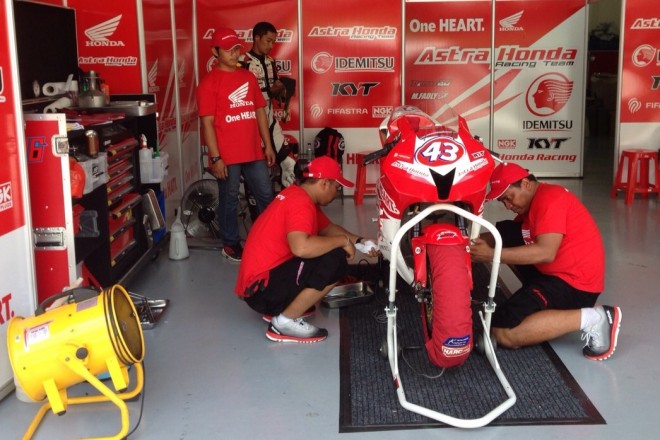 Tim balap AHRT, siap melebihi prestasi tahun lalu dalam kejuaraan balap bergengsi Asia, ARRC 2015.